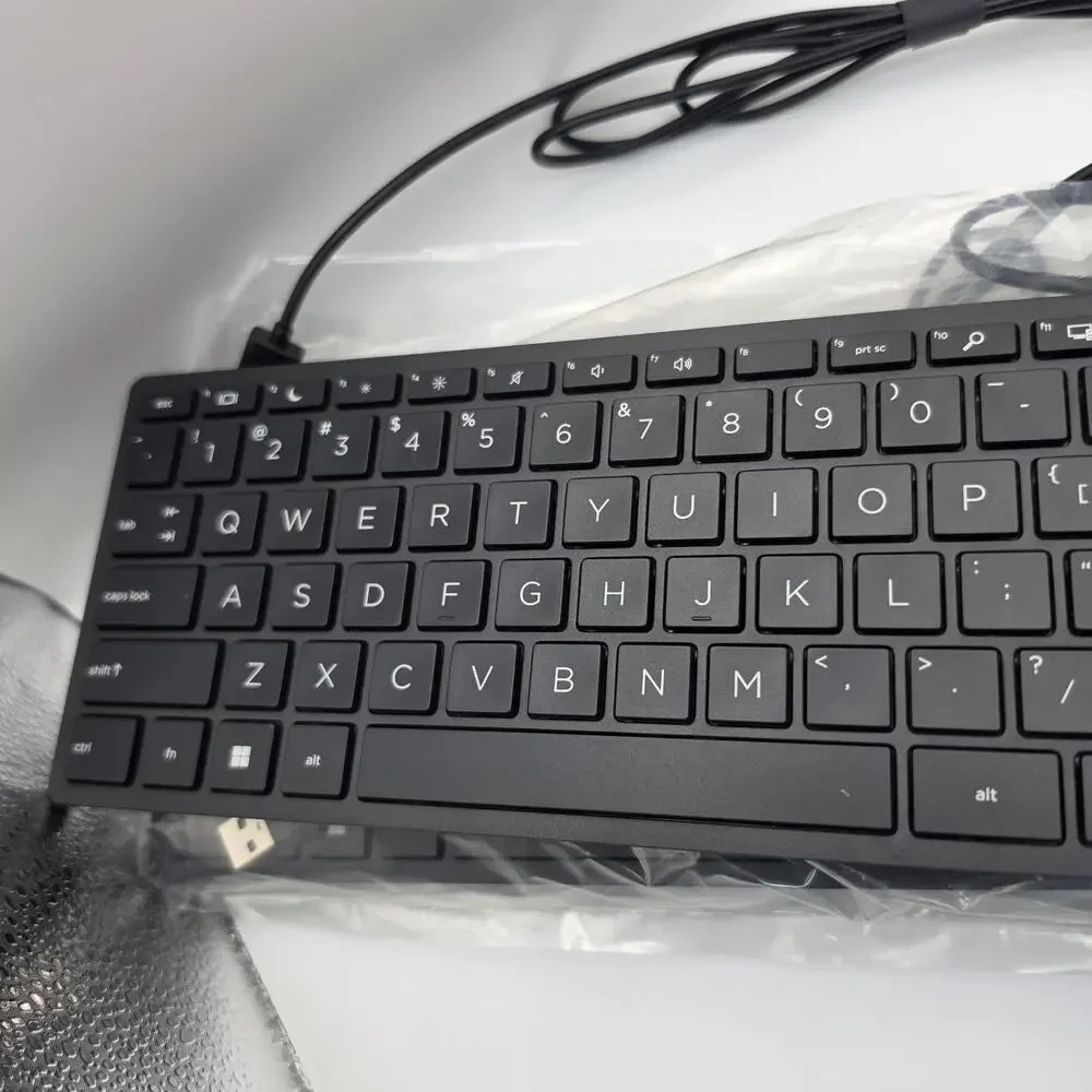 HP Wired Desktop 320K USB Keyboard L96909-001 Open Box Tested Black QWERTY